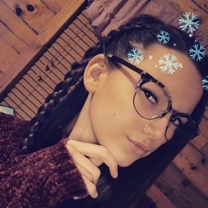 Meet your Posher, Ashlee